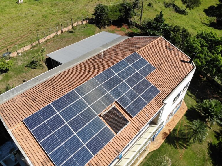 Energia solar rural em Cascavel — Edina Baqueta