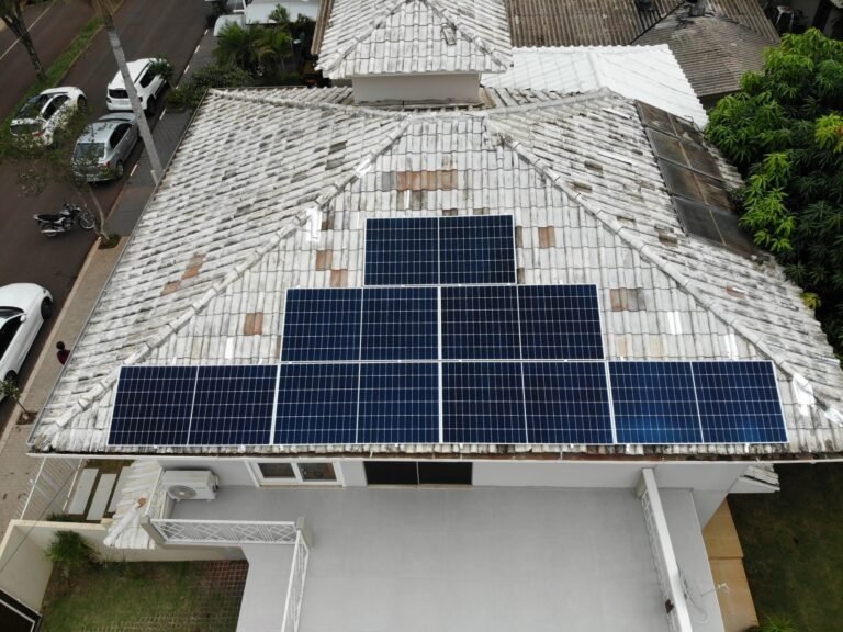Energia solar residencial em Cascavel — Prof. Carlos Olguin