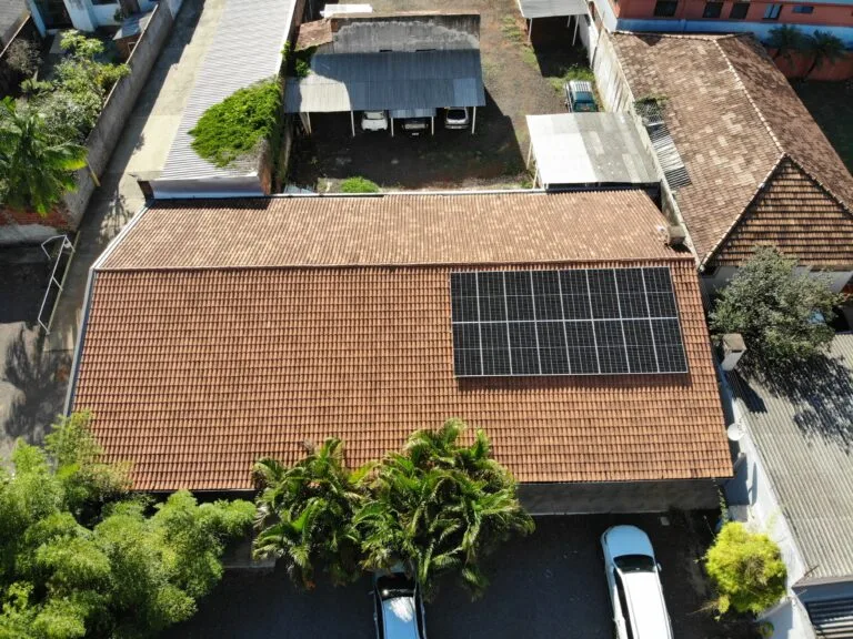 Energia solar empresarial em Cascavel — Estudio Fitness