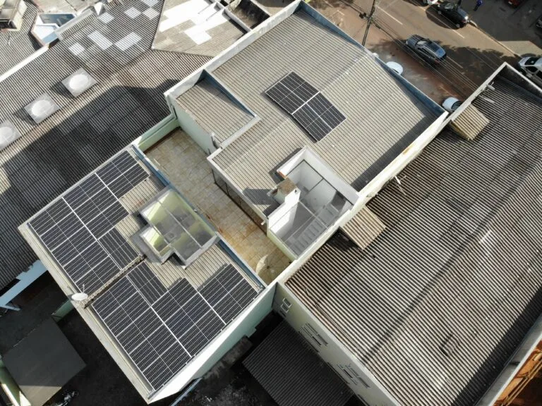 Energia solar empresarial em Cascavel — FARMÁCIA CHAMOMILLA
