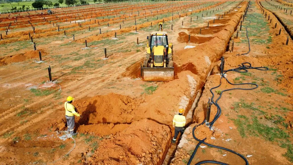 UFV Tororo 3.38MWp 1 Inovação em Energia Solar - Energia Solar Residencial e Comercial.