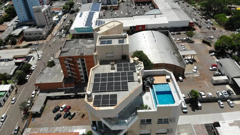 Energia solar residencial em Cascavel — Gustavo Sbaraini
