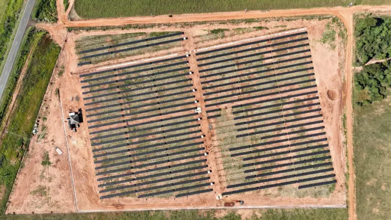 Usina solar fotovoltaica EPC inVolt — Usina solar inVolt